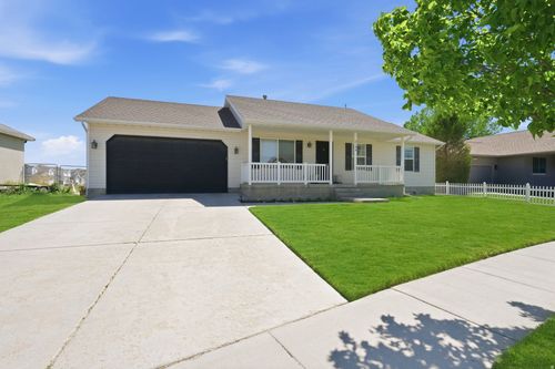 2144 E Easter Dr, Eagle Mountain, UT, 84005-4478 | Card Image
