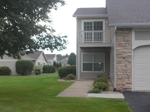 2530 Edgewood Dr, Beloit, WI, 53511-7031 | Card Image