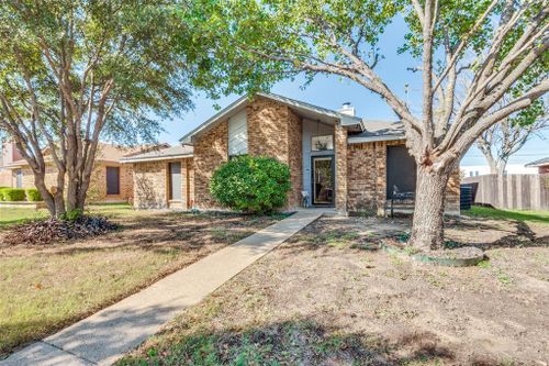 1119 Cresthaven Drive, Lancaster, TX, 75134 | Card Image