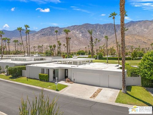 2723 S Kings Rd W, Palm Springs, CA, 92264-9425 | Card Image