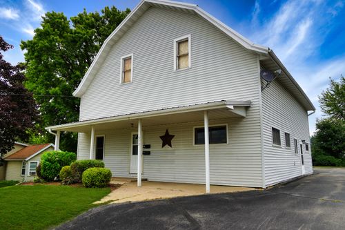 313 N Main St, Viroqua, WI, 54665-4800 | Card Image