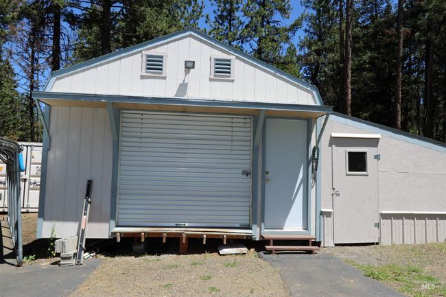 43529 Yellow Pine Ave, House other with 2 bedrooms, 2 bathrooms and 2 parking in Winchester ID | Image 25