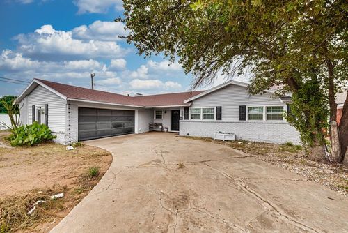 3403 Brentwood Dr, Odessa, TX, 79762-6906 | Card Image