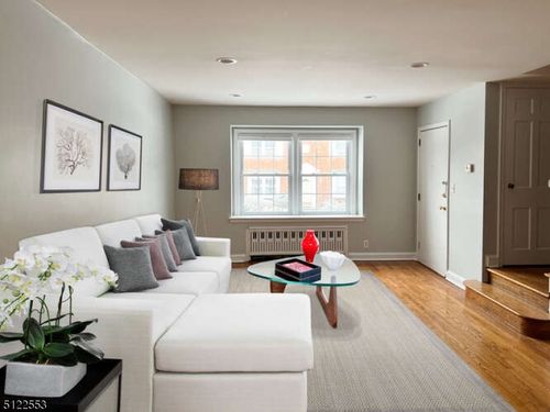 apt-b2-15 Norwood Ave, Summit, NJ, 07901-1931 | Card Image