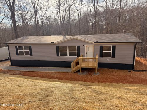 211 Clear Springs Rd, Harriman, TN, 37748-4952 | Card Image
