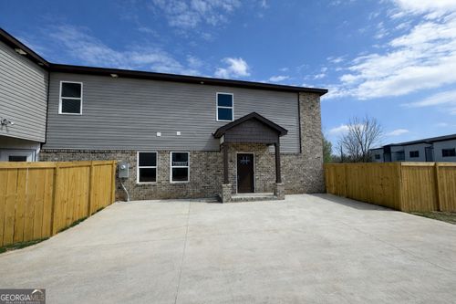 264 Beau Claire Cir, Byron, GA, 31008-3352 | Card Image