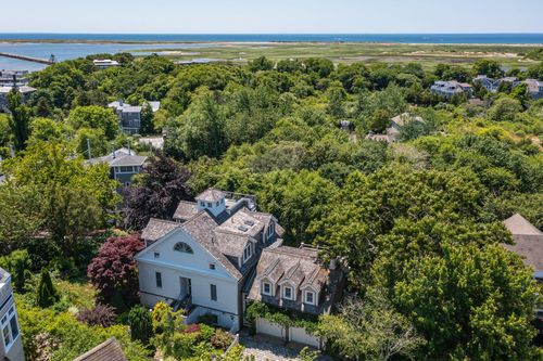 52 Point Street, Provincetown, MA, 02657 | Card Image