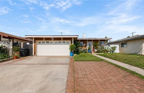 21017 Violeta Ave, Lakewood, CA, 90715-1412 | Card Image