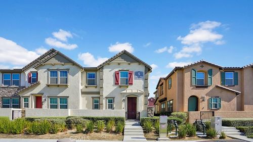 3985 E Huntington St, Ontario, CA, 91761-0632 | Card Image