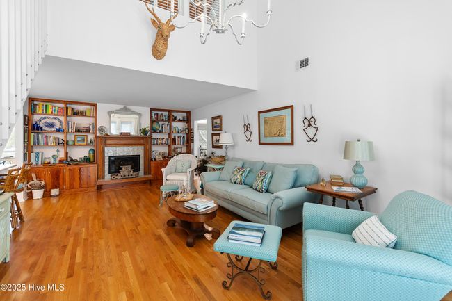 301 22 Nd Pl E, House other with 3 bedrooms, 3 bathrooms and 1 parking in Oak Island NC | Image 18
