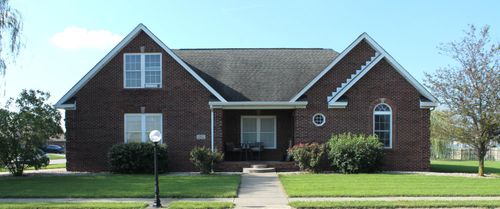 9162 Janelle Dr, Seymour, IN, 47274-4818 | Card Image