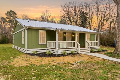 2340 Blue Jay Dr, Kountze, TX, 77625-6025 | Card Image