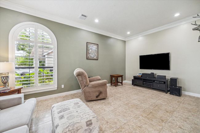 1015 W 41 St St, House other with 5 bedrooms, 4 bathrooms and 2 parking in Houston TX | Image 11