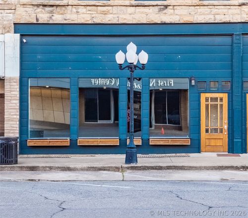 204 E Choctaw, McAlester, OK, 74501 | Card Image