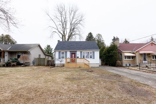 1877 Royal Cres, London, ON, N5W2A9 | Card Image