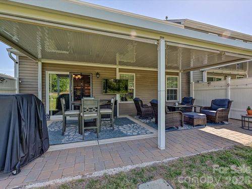 7142 Mariners Village Dr, Denver, NC, 28037-0308 | Card Image