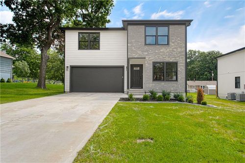 2225 N 85th St, Kansas City, KS, 66109-2015 | Card Image