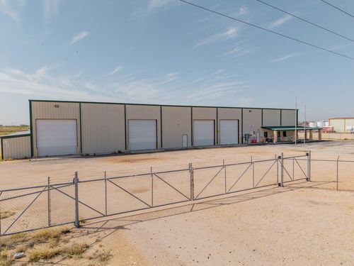 2216 E County Road 123, Midland, TX, 79706-0201 | Card Image