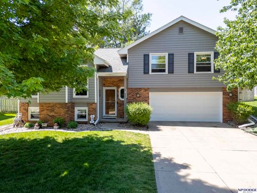 1005 Devon Dr, Papillion, NE, 68046-3806 | Card Image