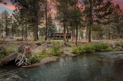 16430 Highway 126, Sisters, OR, 97759-9599 | Card Image