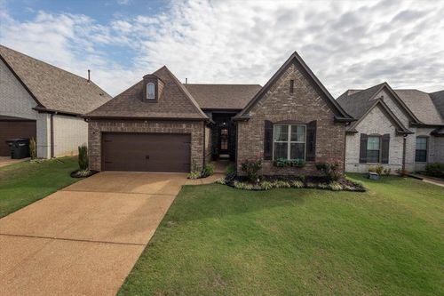 35 Briar Hollow Ln, Oakland, TN, 38060-2504 | Card Image