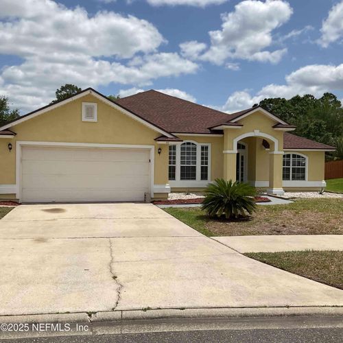 69 Perry Creek Dr, JACKSONVILLE, FL, 32220-3746 | Card Image