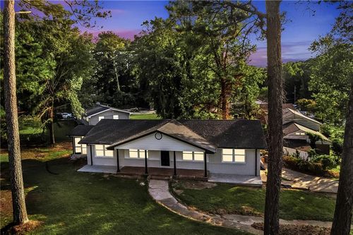 3702 Chesapeake Way, EAST POINT, GA, 30344-6039 | Card Image