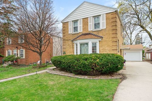 2012 Newton Ave, Park Ridge, IL, 60068-5638 | Card Image