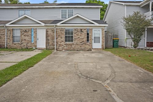 1803 Pointed Leaf Ln, Fort Walton Beach, FL, 32547-7083 | Card Image