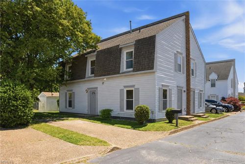 294 Eaton St, Hampton, VA, 23669-4007 | Card Image