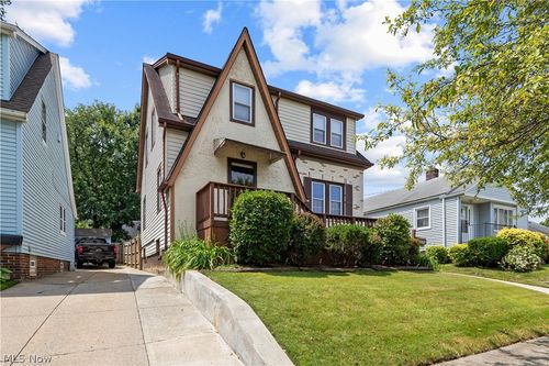 12501 Wayland Ave, Cleveland, OH, 44111-4570 | Card Image