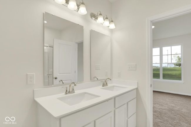 104 Maxim Ct, Condo with 2 bedrooms, 2 bathrooms and null parking in Cumberland IN | Image 18