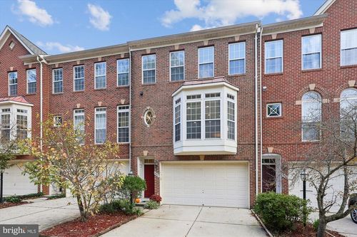 9327 Hundith Hill Ct, LORTON, VA, 22079-5028 | Card Image
