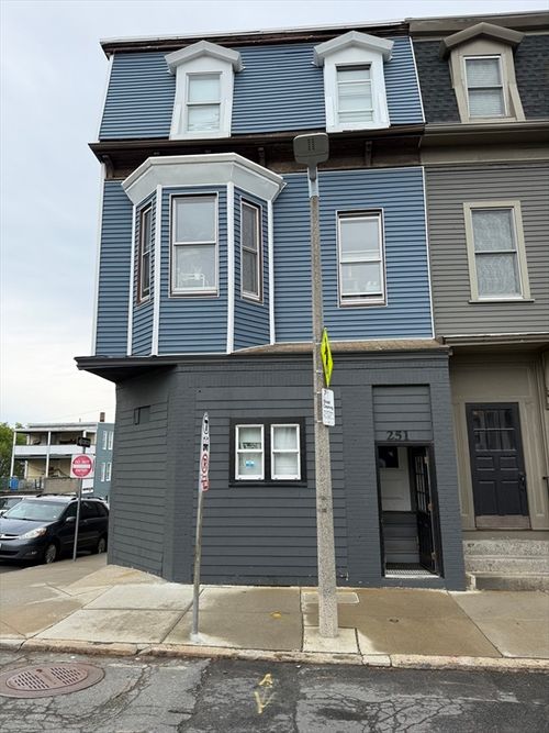 1-253 Lexington St, Boston, MA, 02128-2648 | Card Image