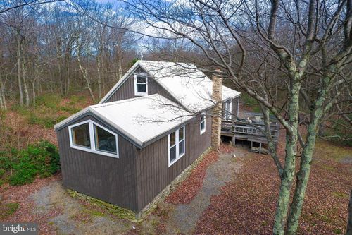 384 Scrub Oak Rd, New Paris, PA, 15554 | Card Image