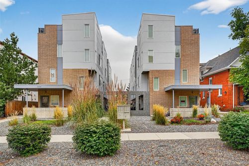2032 N High St, Denver, CO, 80205-5556 | Card Image