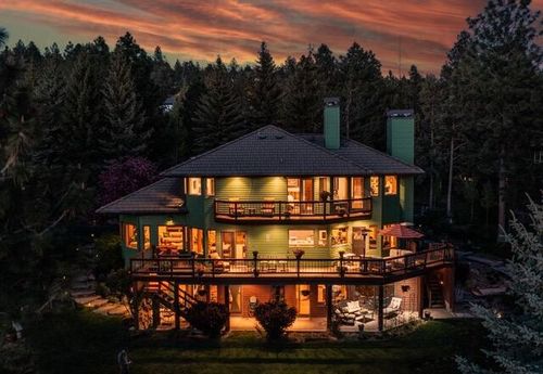 2889 Nw Starview Dr, Bend, OR, 97703-5636 | Card Image