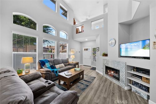 122 Valley View Ter, Mission Viejo, CA, 92692-5304 | Card Image