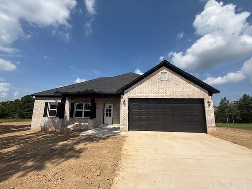 66 Summer Sky Dr, Greenbrier, AR, 72058-5052 | Card Image