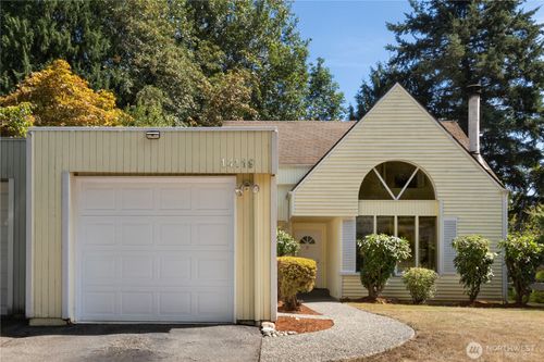 14119 Ne 78th Ct, Redmond, WA, 98052-4183 | Card Image
