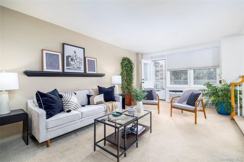 apt-6c-522 Shore Rd, Long Beach, NY, 11561-4553 | Card Image