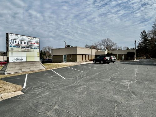 8535 Central Ave Ne, Blaine, MN, 55434-3314 | Card Image