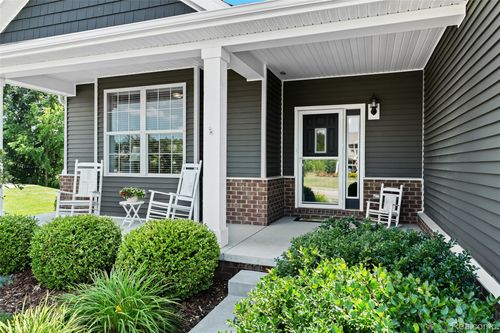 2488 Walnut View Dr, Howell, MI, 48855-7122 | Card Image