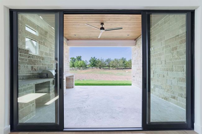 125 Azalea Loop, House other with 3 bedrooms, 3 bathrooms and 3 parking in Horseshoe Bay TX | Image 34
