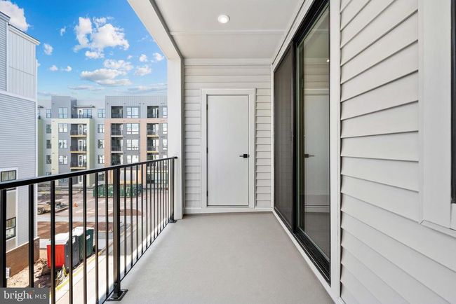 4767 Sully Point Ln, Townhouse with 2 bedrooms, 3 bathrooms and null parking in CHANTILLY VA | Image 6
