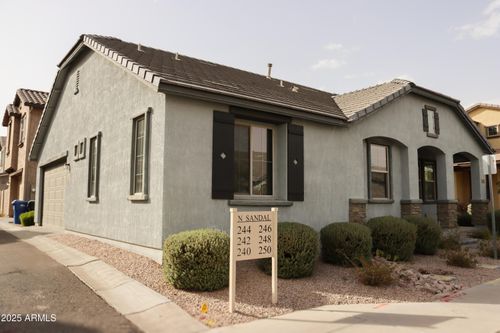 250 N Sandal, Mesa, AZ, 85205-5882 | Card Image
