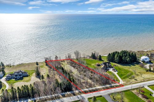 Lot 1 N 18th St, Manitowoc, WI, 54220 | Card Image