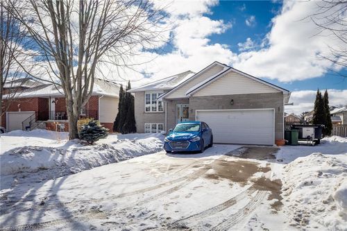 29 Longview Dr, Mount Hope, ON, L0R1W0 | Card Image