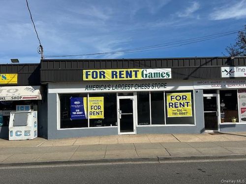 832 N Broadway, Massapequa, NY, 11758-2347 | Card Image