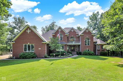 3215 Kestrel Ct, Martinsville, IN, 46151-6998 | Card Image